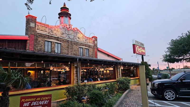 Pappasitos Cantina