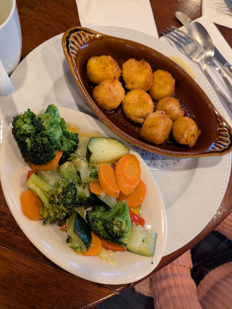 Seafood Lovers Get Plenty Of Reasons To Cheer Here Too