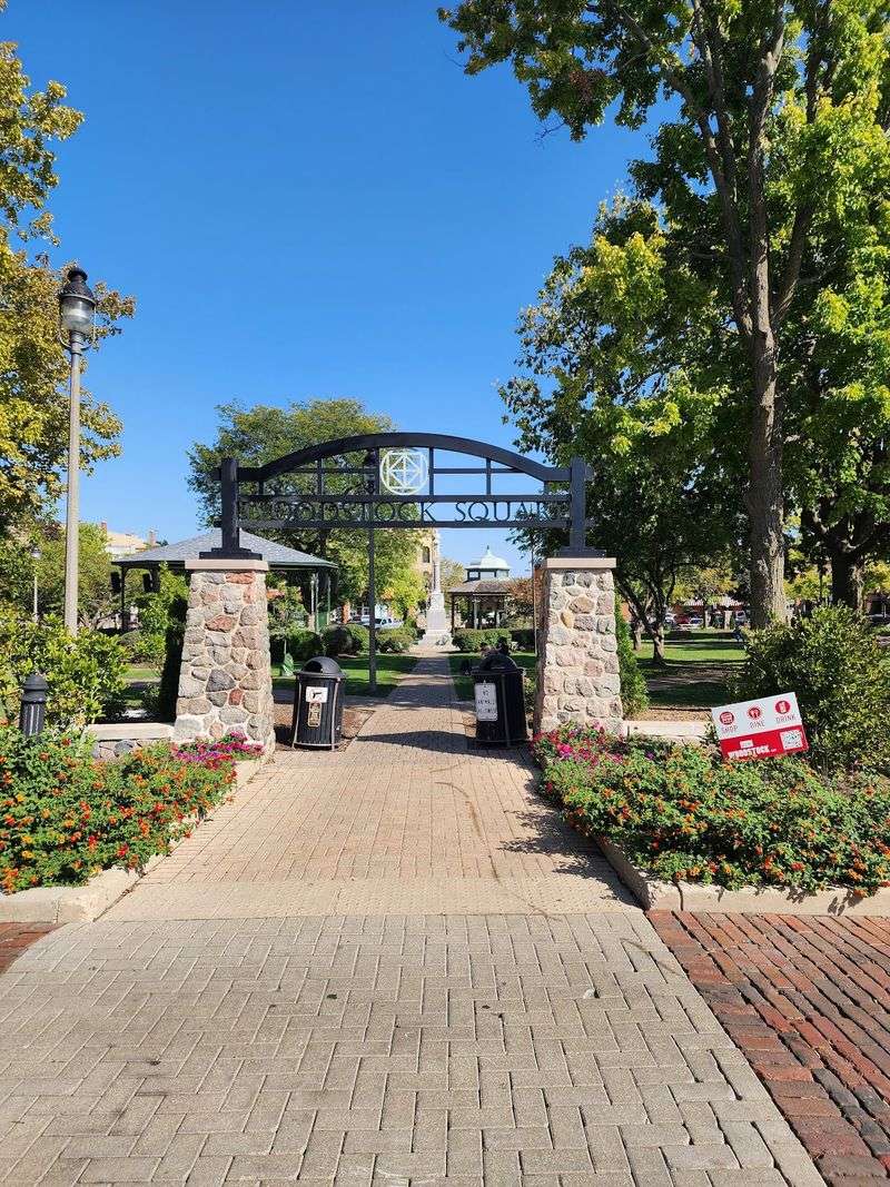 Easy Strolling For Families, Dogs, And Daydreamers