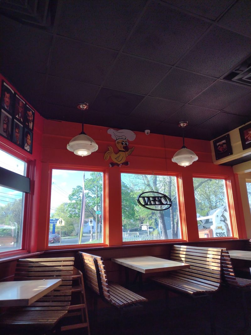 Chick E D's