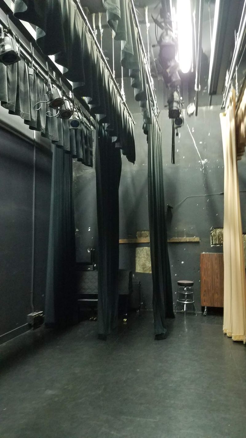 A Window Into The Era Of Traveling Opera Shows