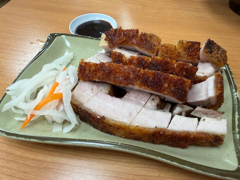 Big Plates And Fair Prices Make Coming Back Easy