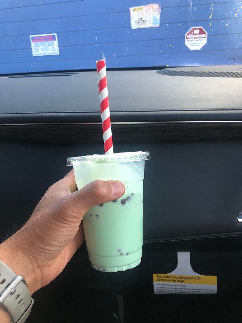 Shakes, Malts, And Heavy Shakes For Thicker Cravings