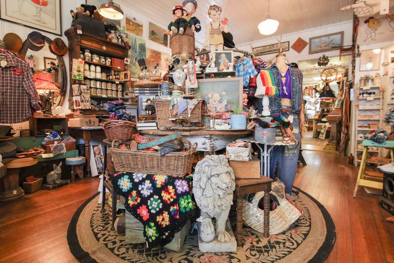 Tigby Hill Vintage