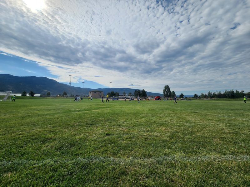 Close-Knit Living Without The Crowds
