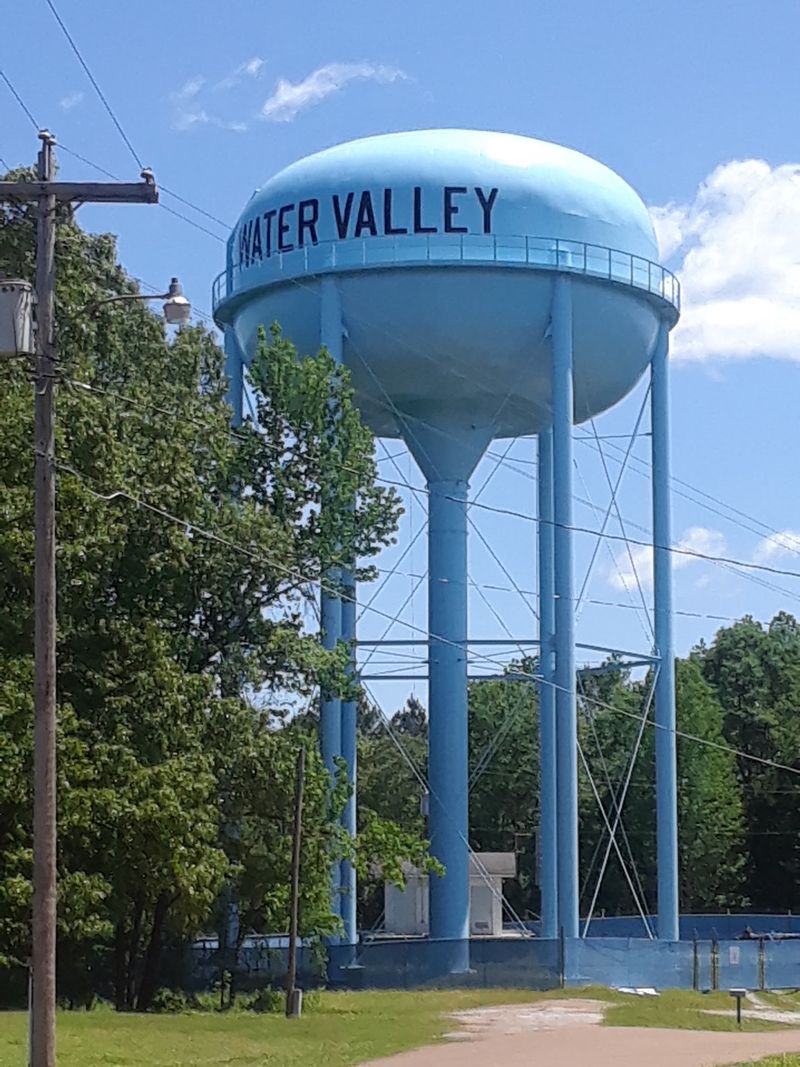 Murals That Tell the Town Story