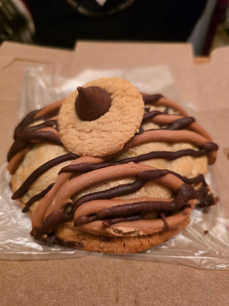 The Cookie Cake That Might Upstage Your Jack-O'-Lantern