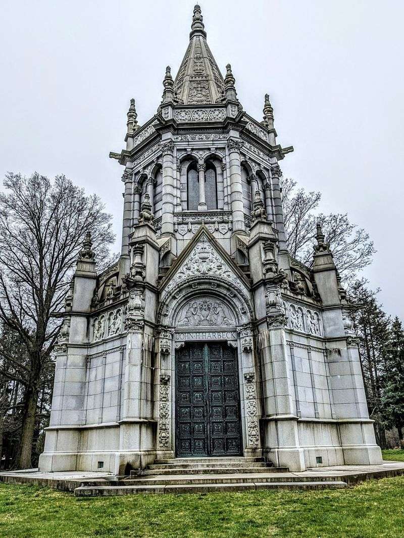 Woodlawn Cemetery • Conservancy
