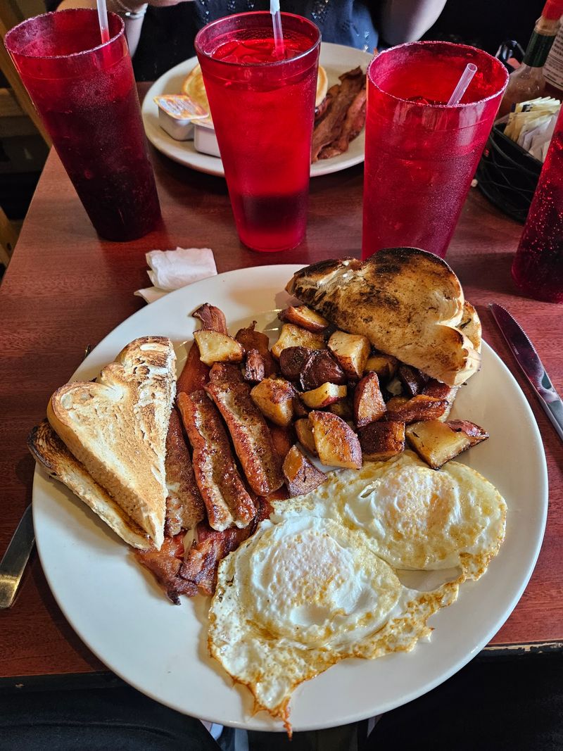 Signature Plates Built For Serious Morning Hunger