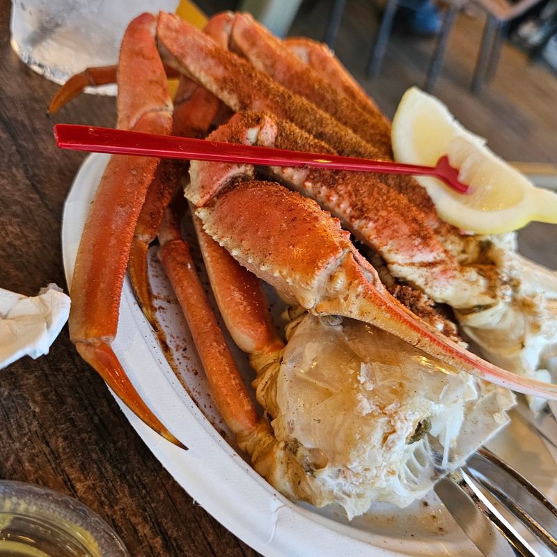 Snow Crab Clusters Make Cracking Shells Totally Worth The Effort