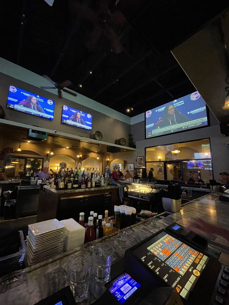 Open All Day And All Night For Hungry Moments