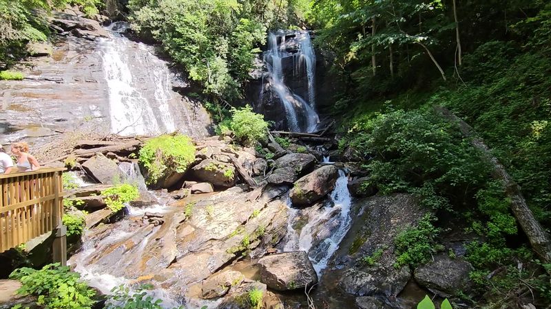Anna Ruby Falls