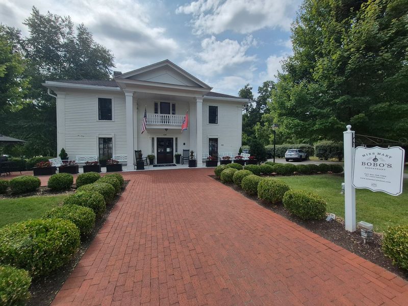 Miss Mary Bobo's Restaurant