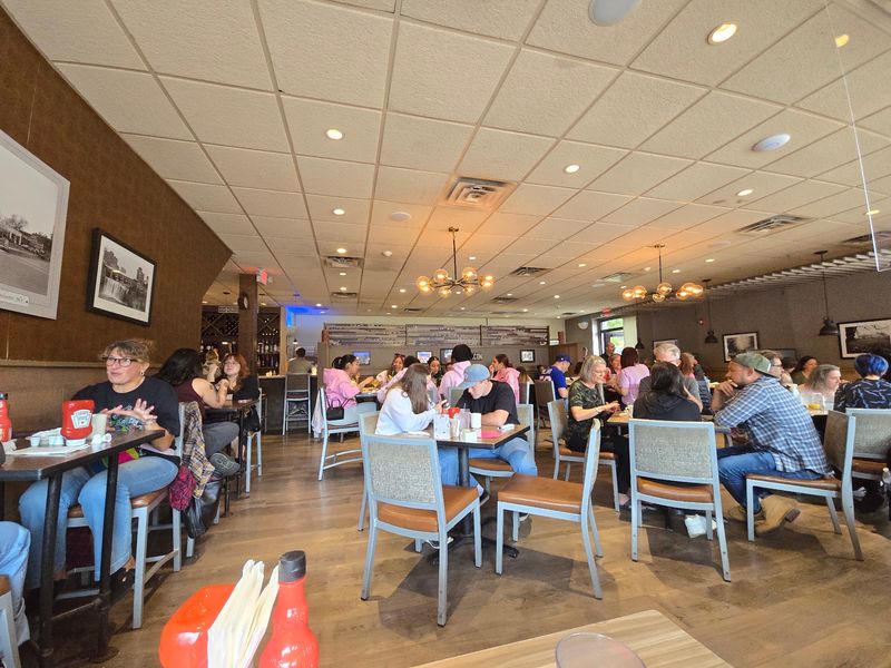 Jines Restaurant - Park Avenue