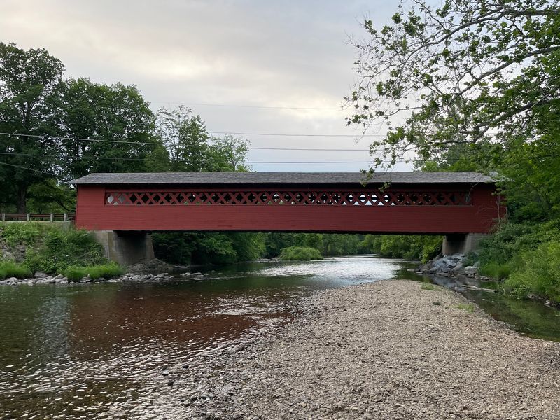 Historic Henry Covered Bridge