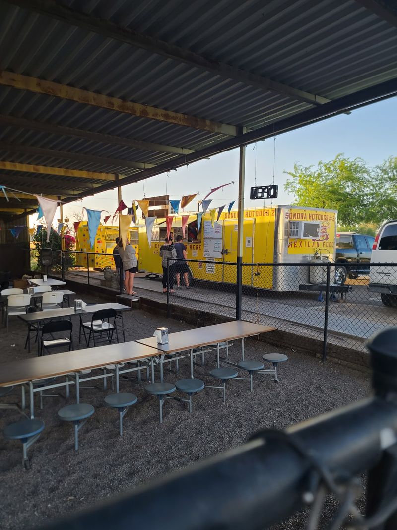 Sonora Hotdogs Quesabirrias
