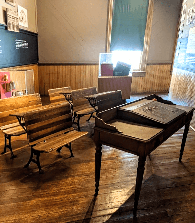 A Nevada Day Trip Where History Pulls Up A Chair