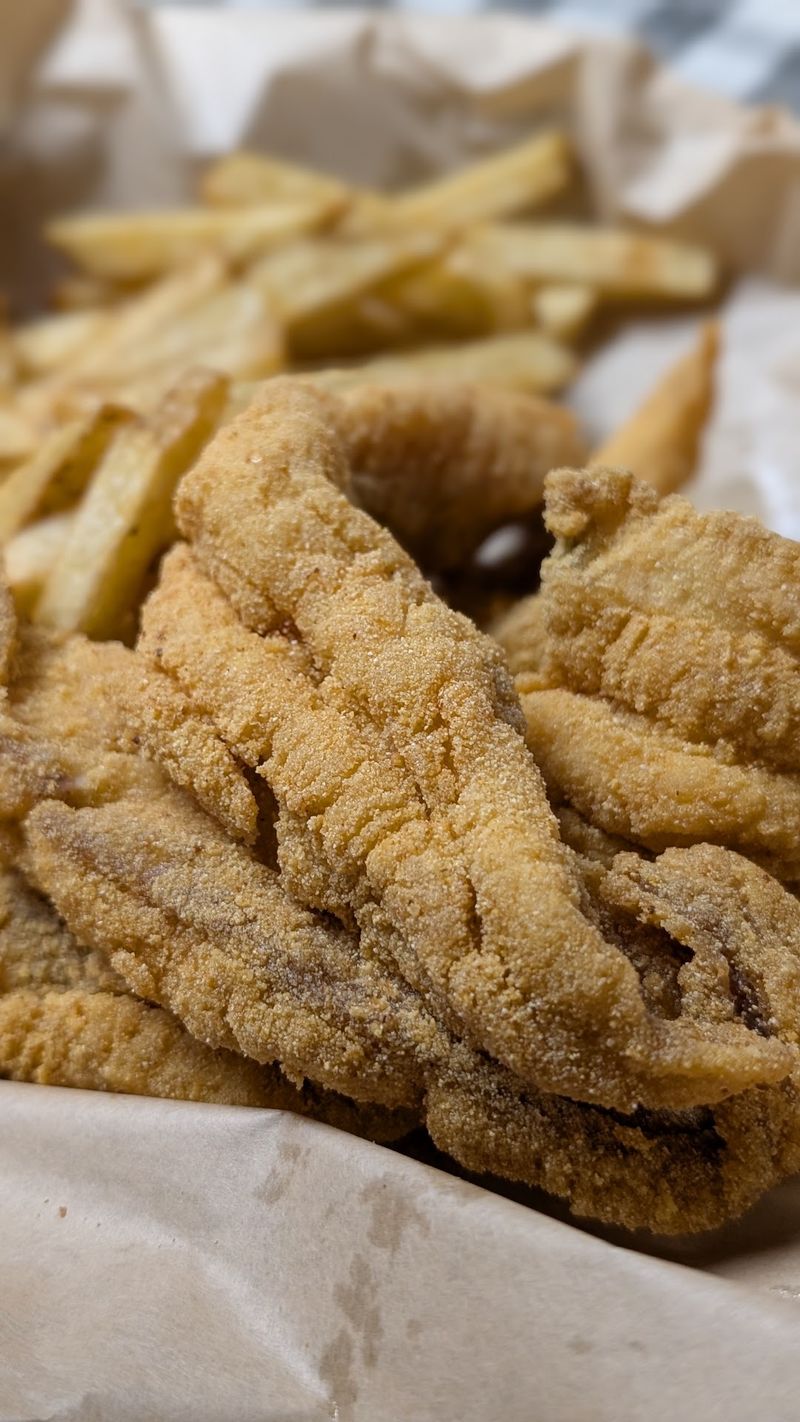 Fried Catfish That Earns The Drive