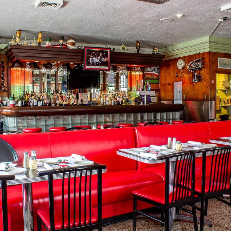 A Grocery Store That Accidentally Became A Restaurant