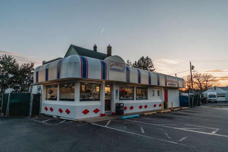 White Rose Hamburgers, Highland Park
