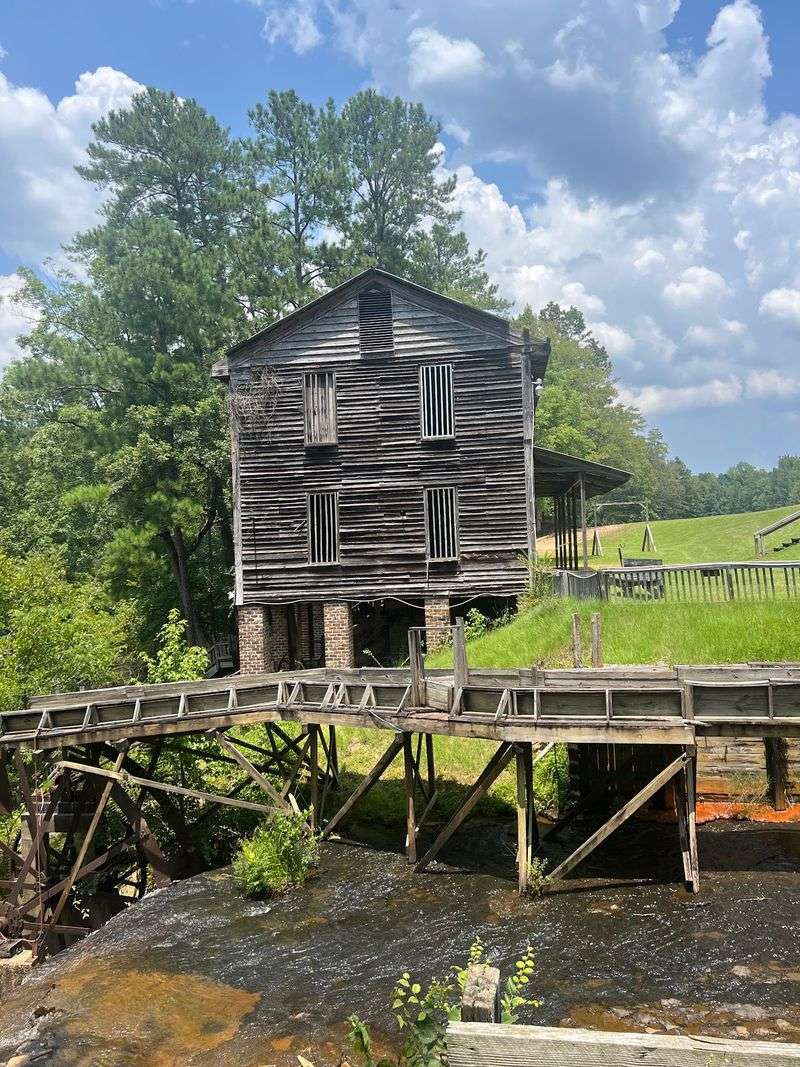 The Gristmill That Traveled From Georgia
