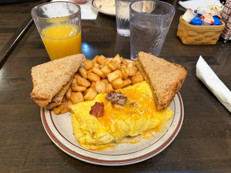 Country Store Cafe
