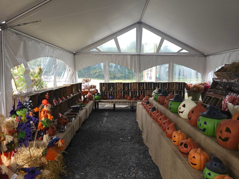 October Weekends Belong To Pumpkin Fest