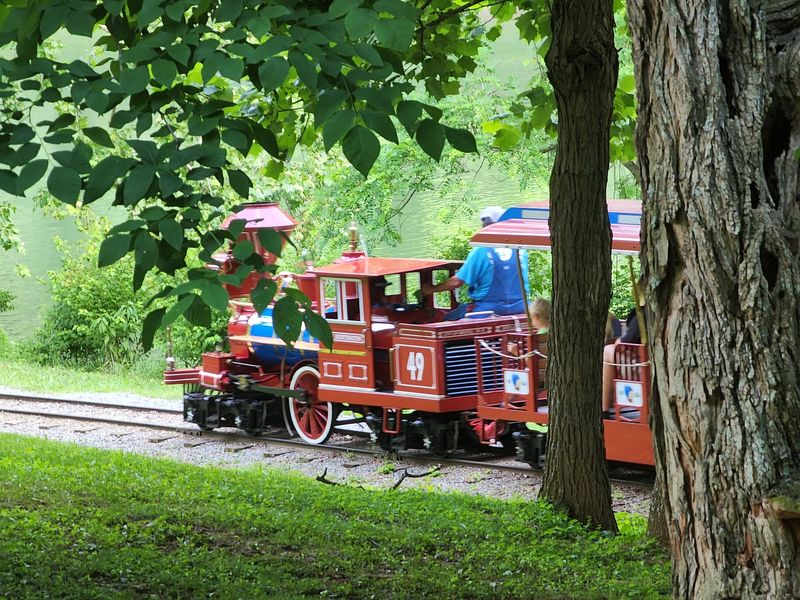Spooky Express Brings October Giggles