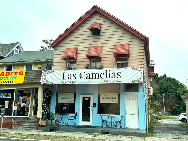 Las Camelias