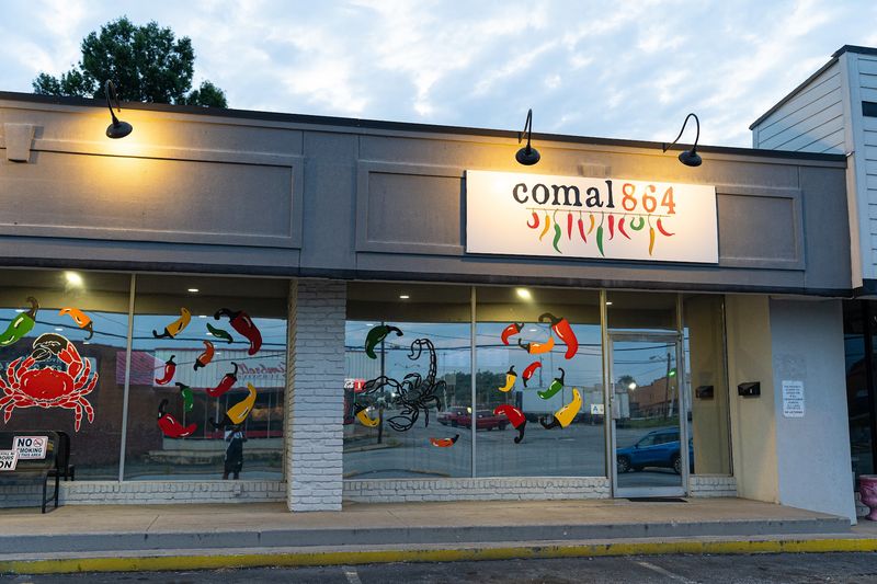 Comal 864