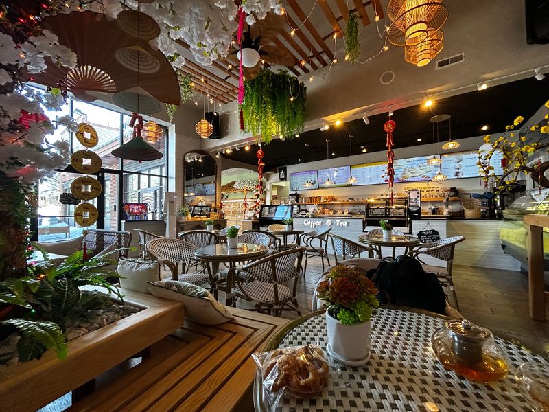 Saigon Sandwich House