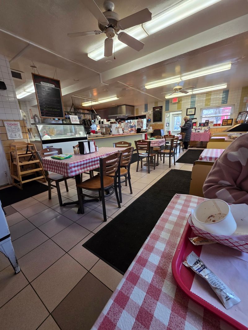 Charlie The Butcher's Kitchen - Williamsville