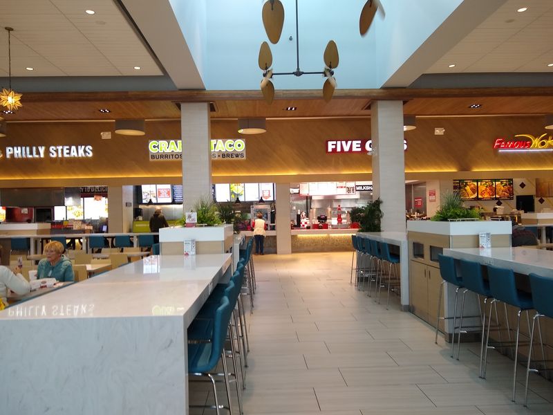 Hungry Shoppers Have Plenty Of Tasty Choices
