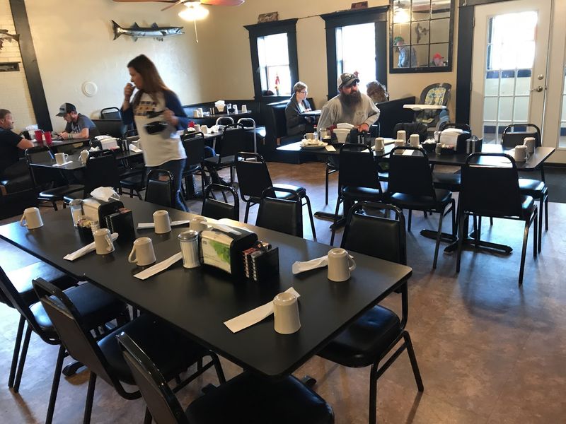 Old-School Cafe Charm Feels Like A Trip Back In Time