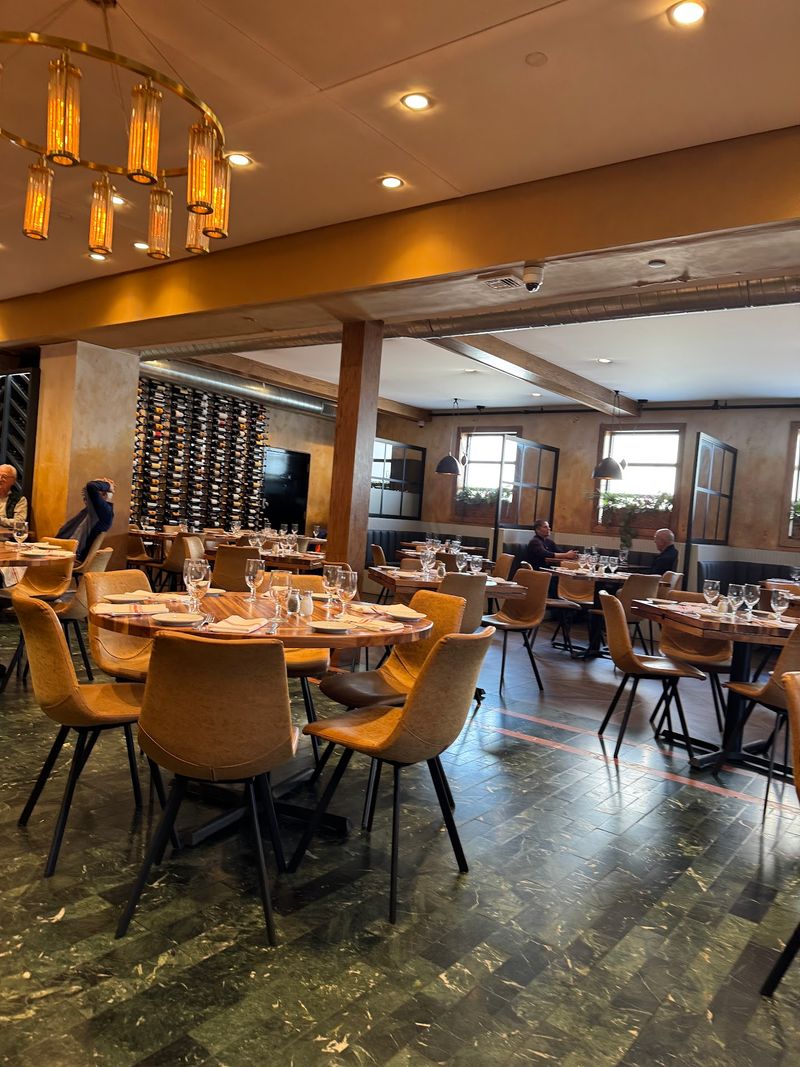 Umberto's Of New Hyde Park - New Hyde Park