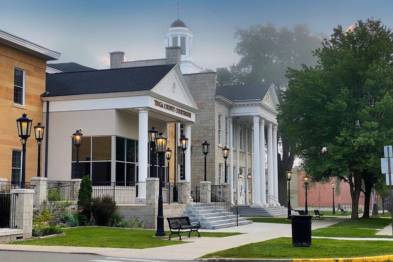 Catch A Show Or Gallery Opening Without Leaving Downtown