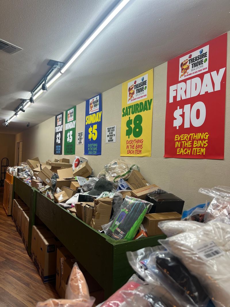 Mark Your Calendar For Those Jaw-Dropping Clearance Days