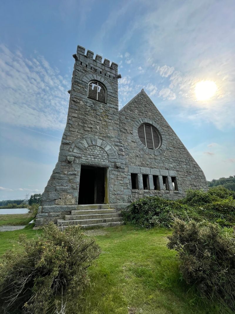 The Stone Church That Refused To Sink