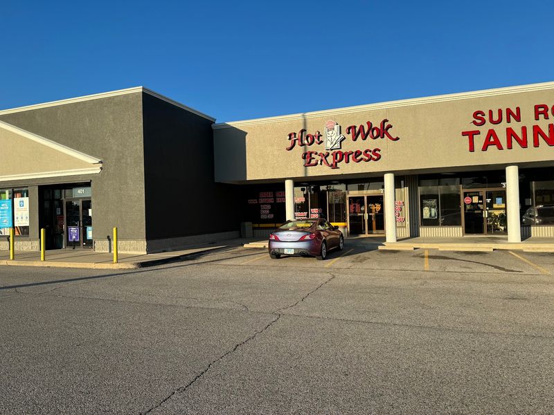 Hot Wok Express
