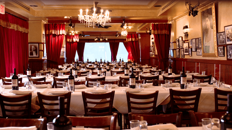 Carmine's Times Square - Midtown Manhattan