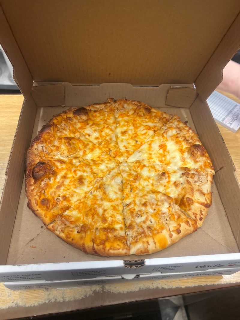 Pizza, Wings, And Sides That Earn Their Spot
