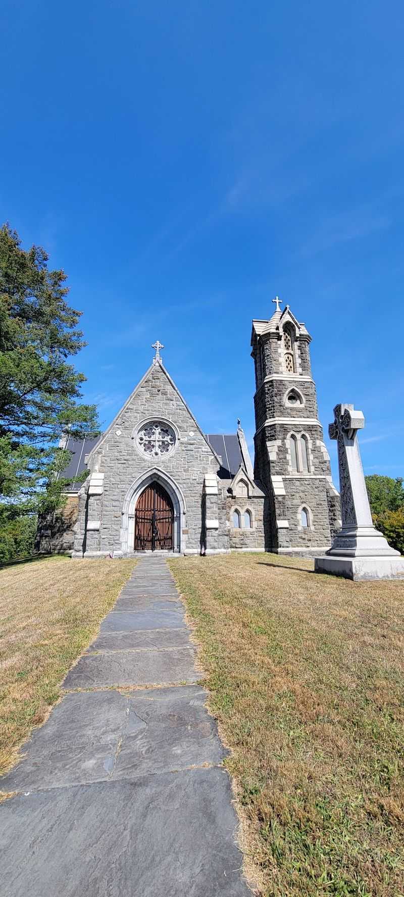 Oakwood Cemetery