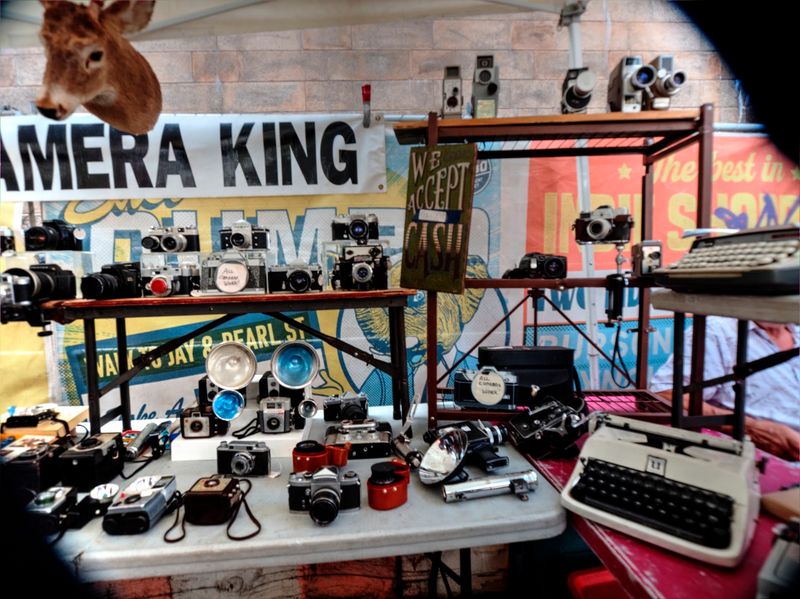 Brooklyn Flea - DUMBO