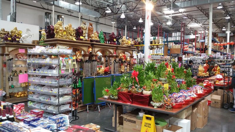 International Marketplace