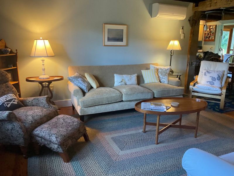 Wander Through Room Style Displays