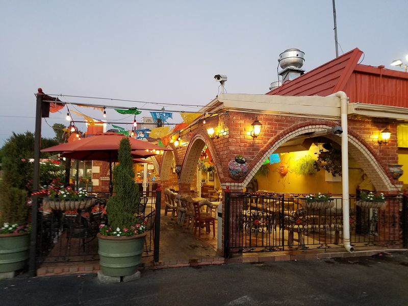 Tarahumara's Méxican Cafe & Cantina