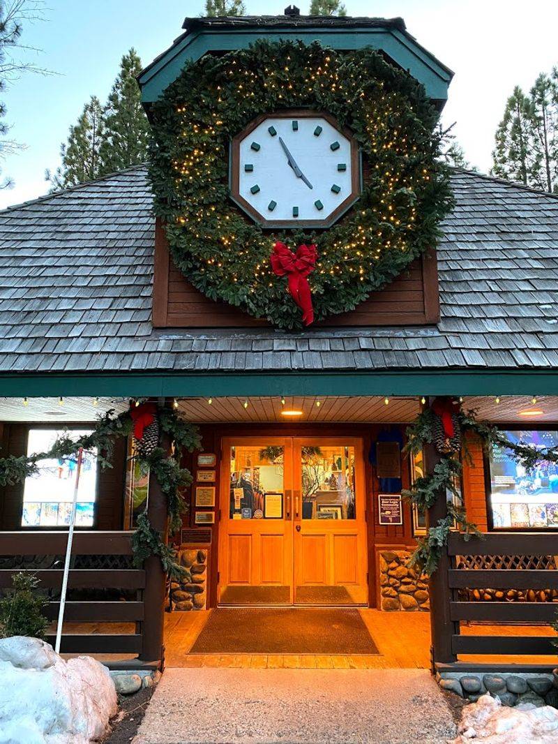 Tahoe Boulevard Gets Its Holiday Glow