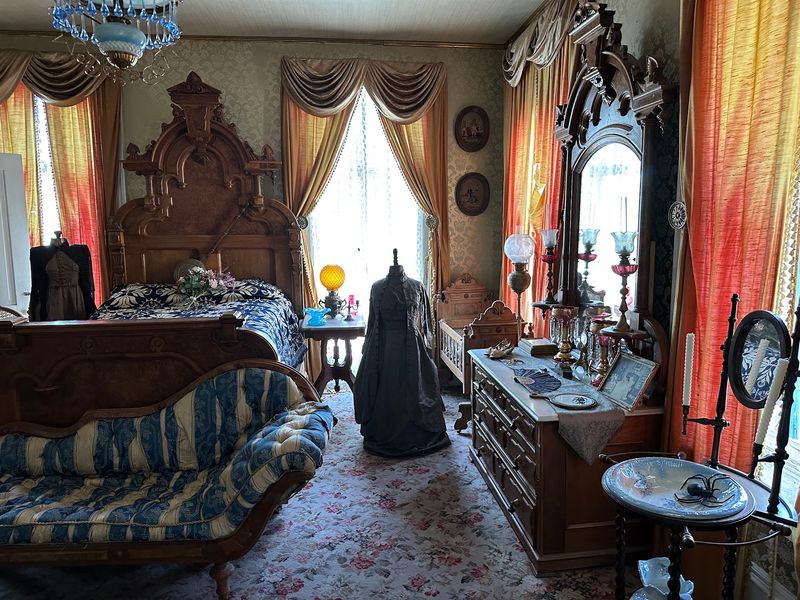Oddities, Tarot, And Tips For The Trip
