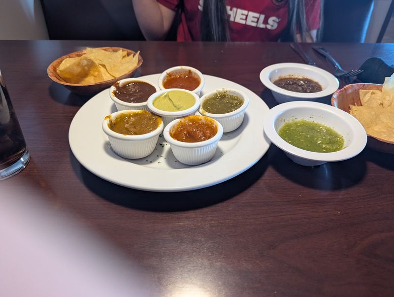 Holiday Plates Like Chiles En Nogada