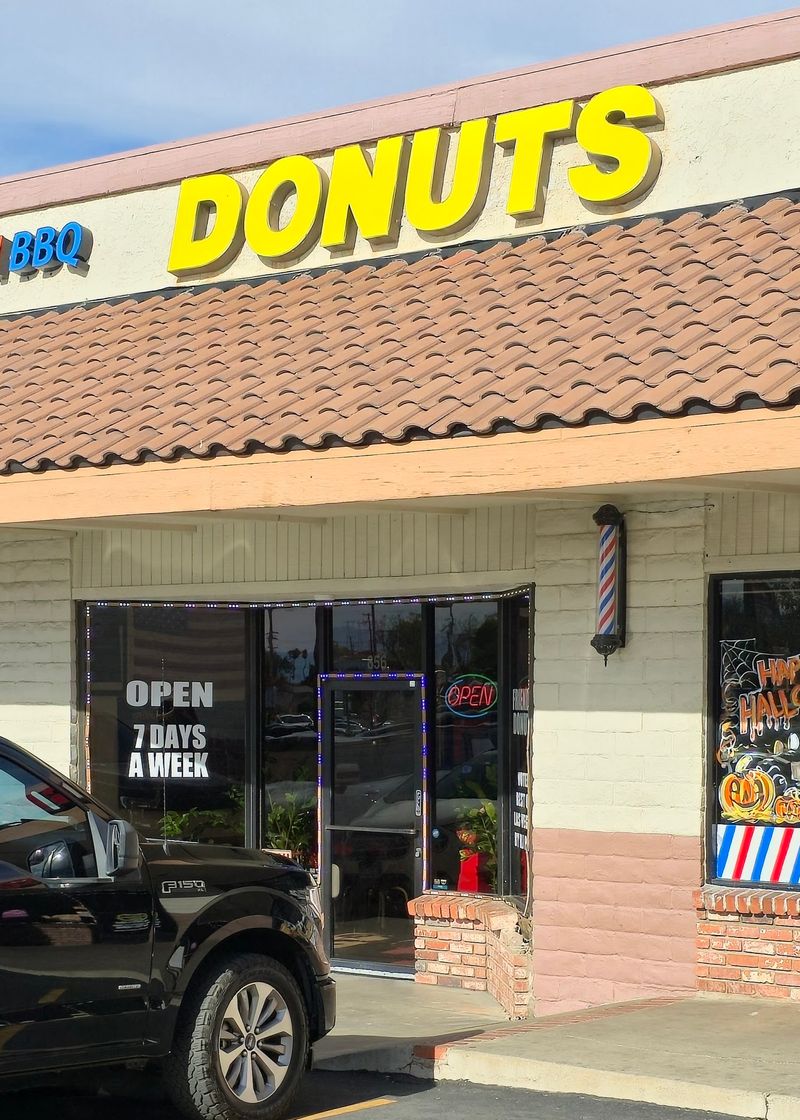 Finding Your Way To This Boulder Highway Favorite